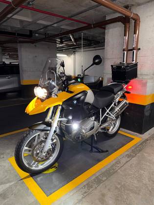 BMW R 1200 GS BMW R 1200 GS